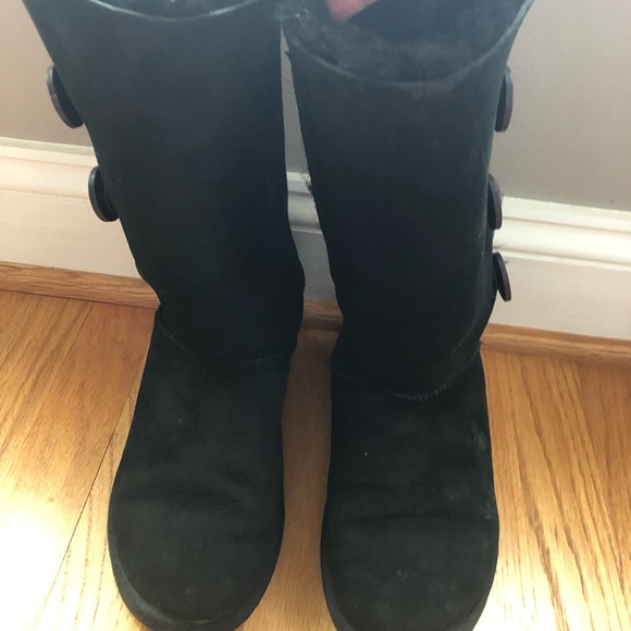 Ugg tall black boots - Picture 5 of 7